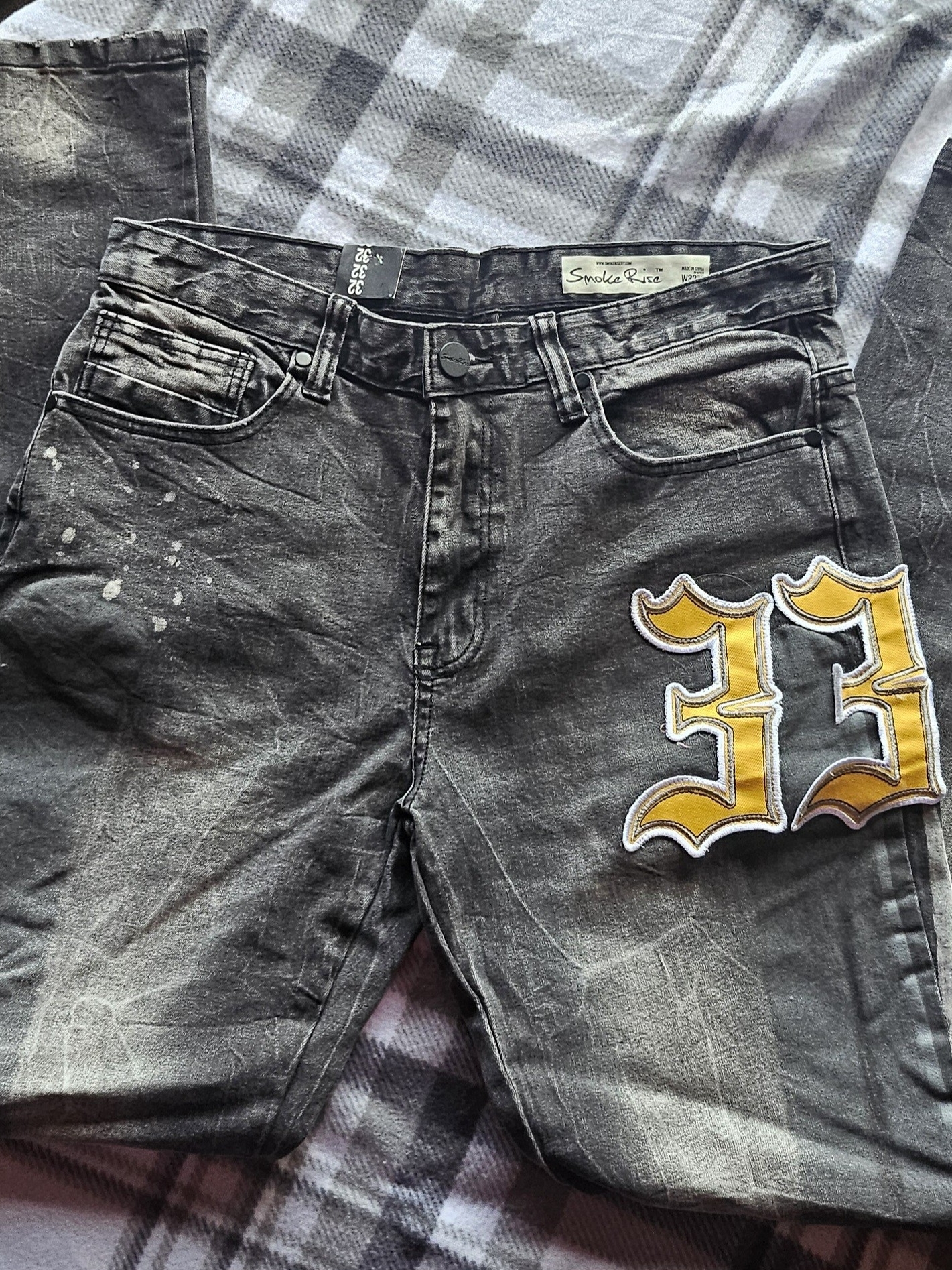 Men's Smoke Rise Ny Denim Black Straight Leg Jeans With Yellow '33' Patch! Nwt